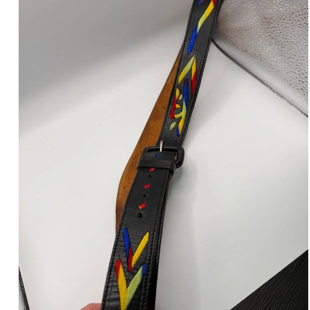 Unbranded handcrafted leather